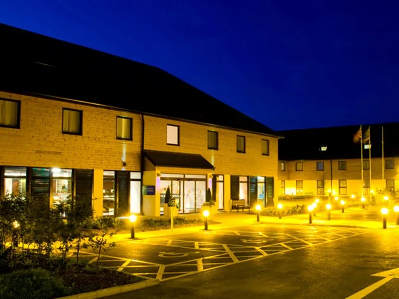 Holiday Inn Express London-Epsom Downs · Anbieterbild von TUI