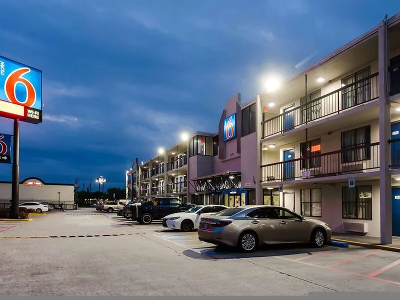 Motel 6 Houston, Tx - Medical Center/Nrg Stadium · Anbieterbild von TUI