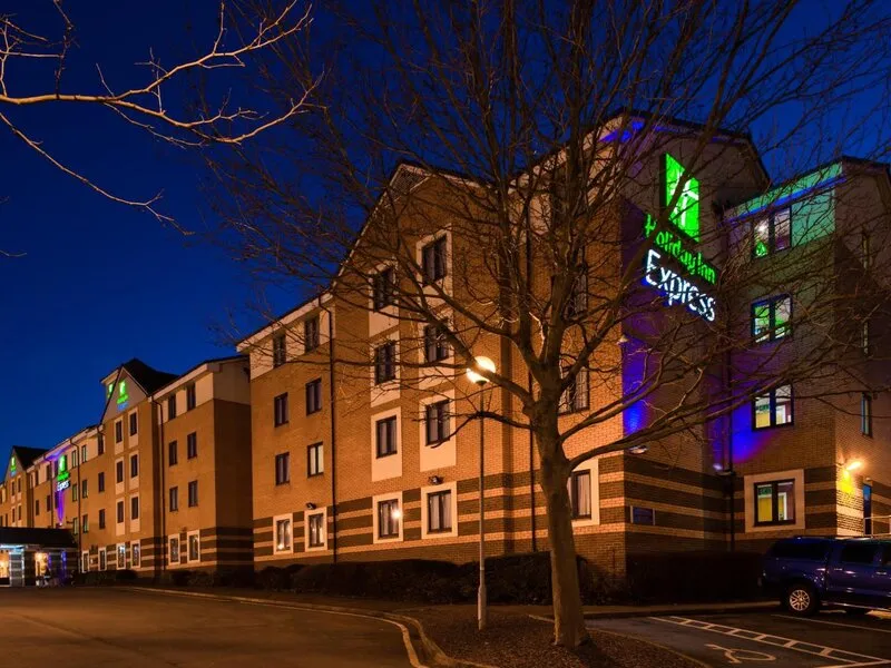 Holiday Inn Express London - Dartford · Anbieterbild von TUI