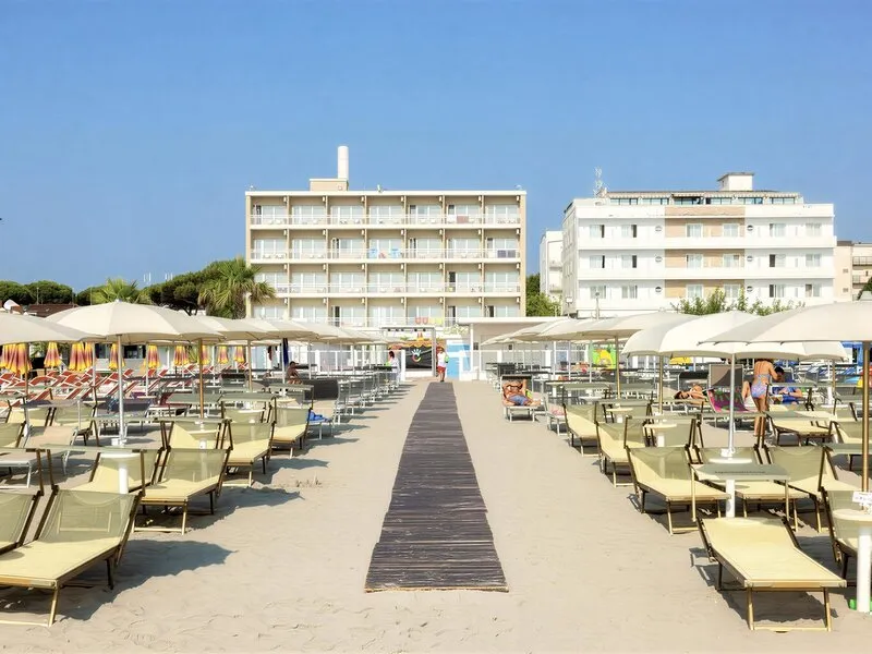Color Miami Beach Family Hotel · Anbieterbild von TUI