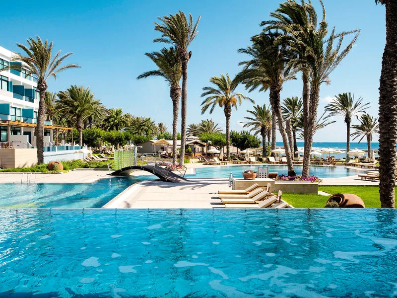 Constantinou Bros Asimina Suites Hotel · Anbieterbild von TUI