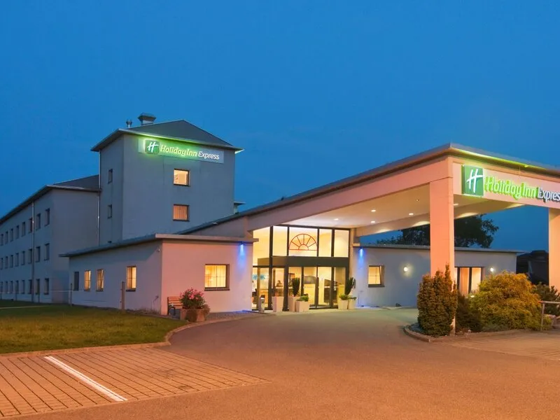 Holiday Inn Express Luzern - Neuenkirch Rothenburg · Anbieterbild von TUI