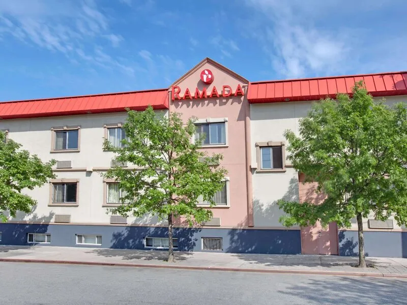 Ramada by Wyndham Bronx · Anbieterbild von TUI
