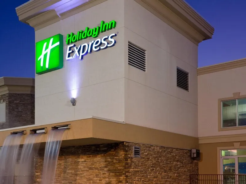Holiday Inn Express Wisconsin Dells · Anbieterbild von TUI