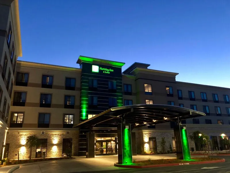 Holiday Inn & Suites Silicon Valley - Milpitas · Anbieterbild von TUI